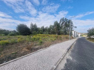 Lot with Approved Project, Caldas da Rainha Center