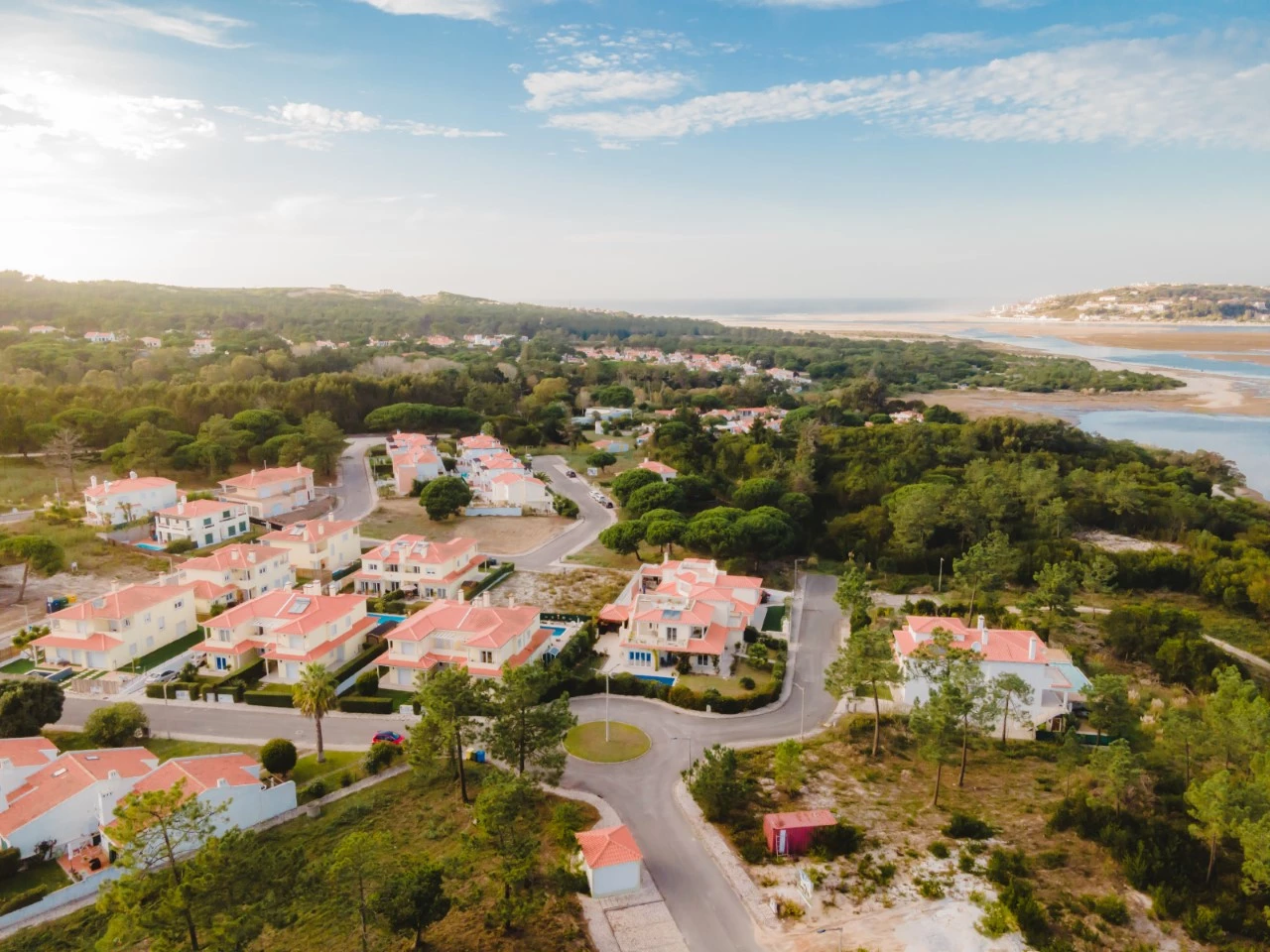 PRO-BL800-Obidos-12 MORADIA NOVA JUNTO À LAGOA DE ÓBIDOS COM PISCINA E JARDIM – VAU