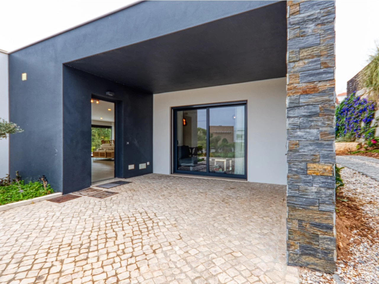 entrada_casa MORADIA NO NADADOURO – LAGOA DE ÓBIDOS – CALDAS DA RAINHA