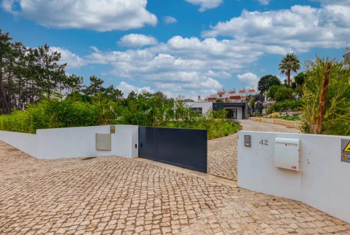 MORADIA NO NADADOURO – LAGOA DE ÓBIDOS – CALDAS DA RAINHA