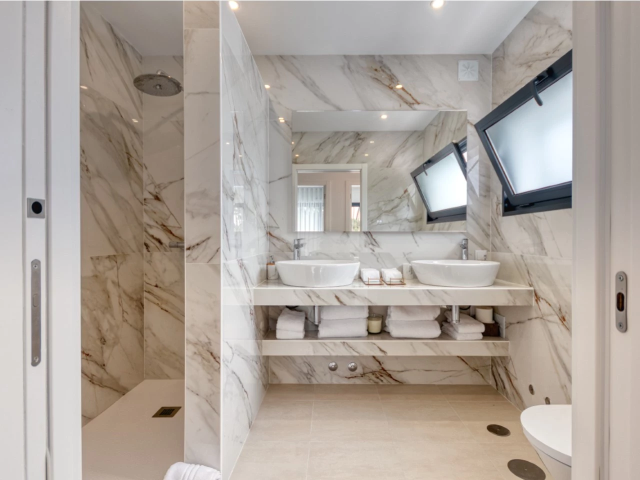 suite_master MORADIA NO NADADOURO – LAGOA DE ÓBIDOS – CALDAS DA RAINHA