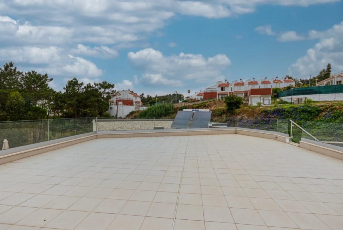 MORADIA NO NADADOURO – LAGOA DE ÓBIDOS – CALDAS DA RAINHA