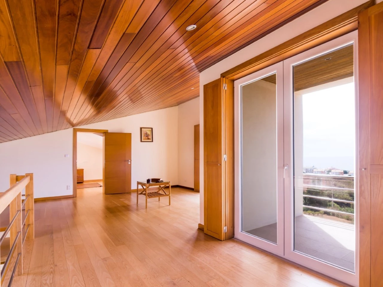 PRO – BL777-Lourinha-41 MORADIA DE ARQUITETURA CONTEMPORÂNEA EM PRIMEIRA LINHA DE MAR – LOURINHÃ