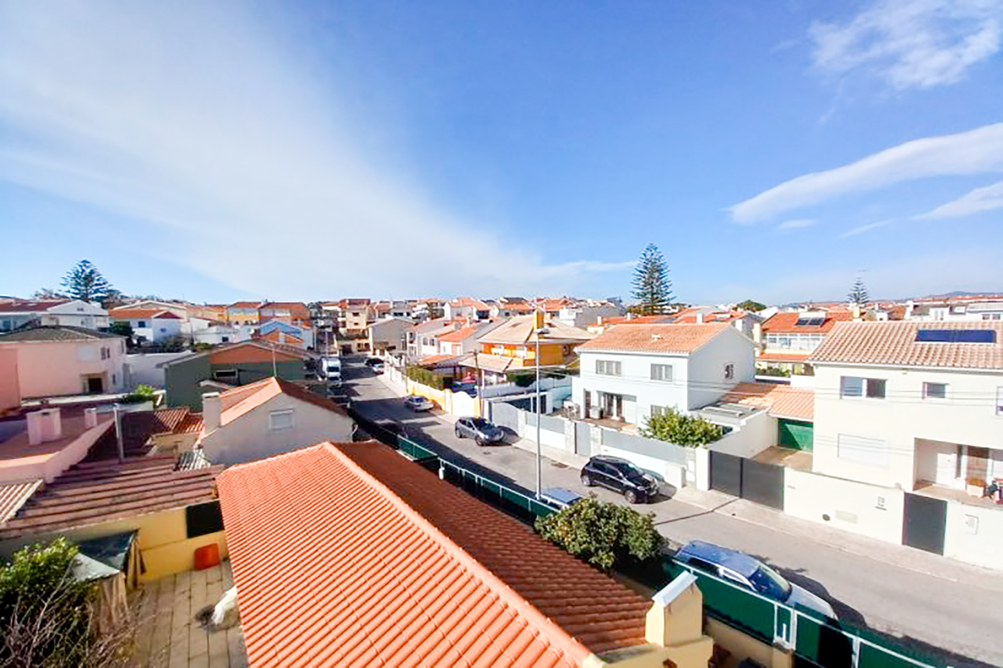 4 MORADIA T3+3 NA MADORNA – PAREDE – CASCAIS