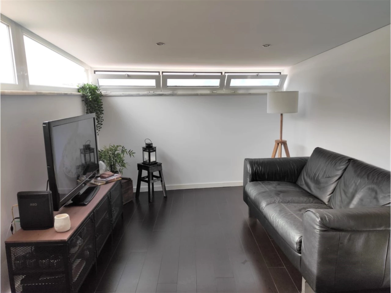 PRO – BL797 5 PRÉDIO NO LUMIAR COM 1 LOJA E 3 APARTAMENTOS