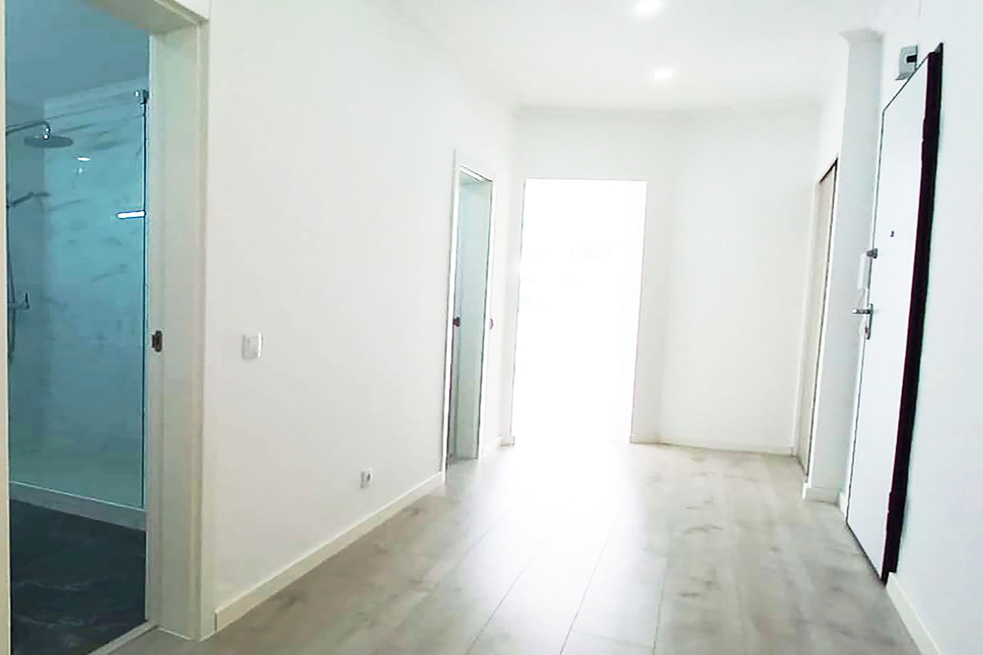 Corredor APARTAMENTO 2 QUARTOS EM LINDA A VELHA EM ALGÉS OEIRAS