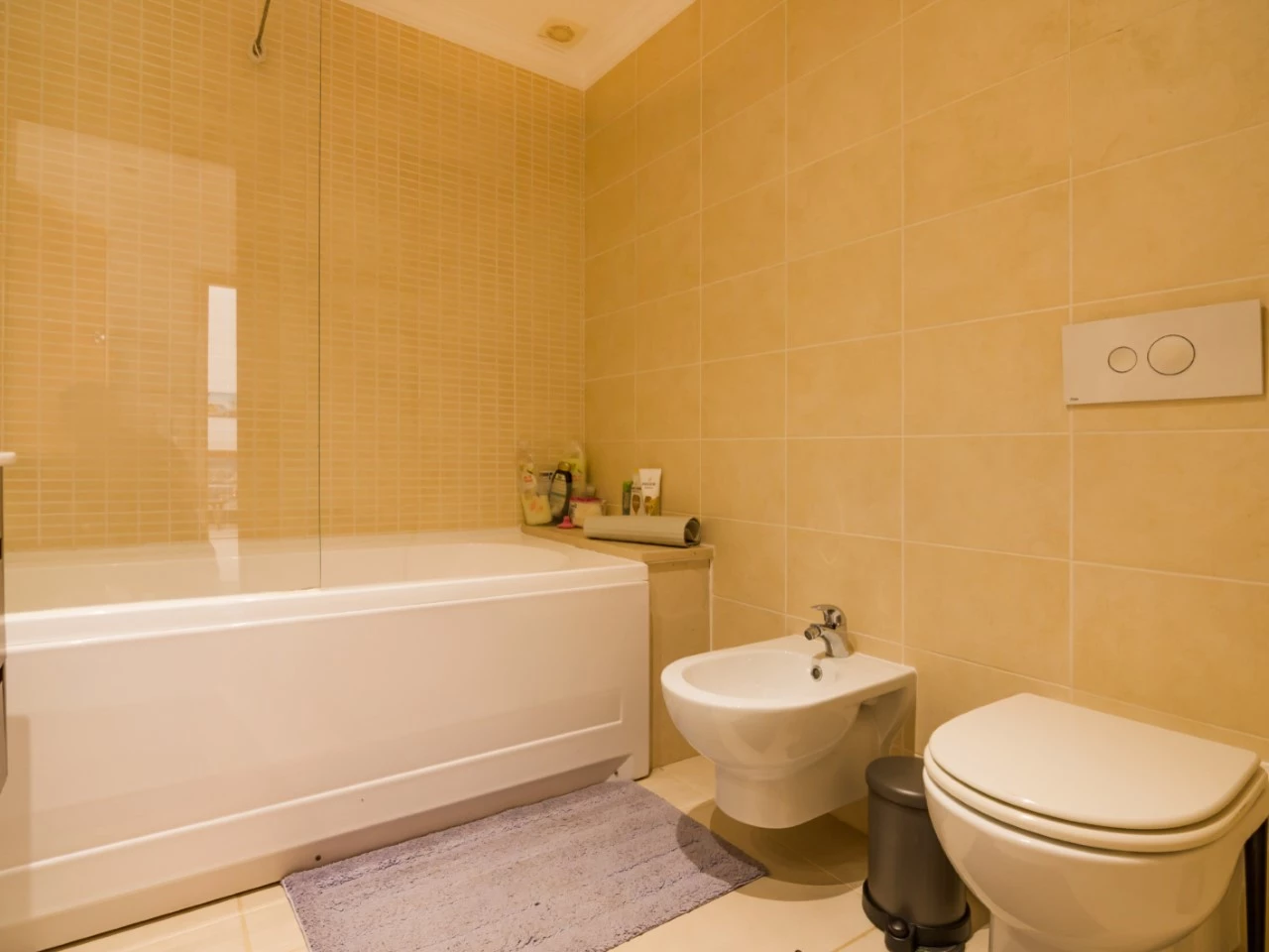 baneiro2 APARTAMENTO NO BALEAL A APENAS 350 METROS DO MAR