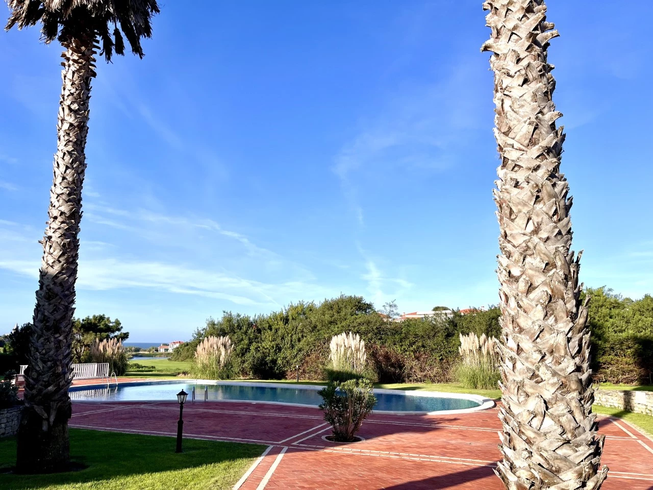 piscina MORADIA T3+1 NO PRAIA D’EL REY BEACH & GOLF RESORT – ÓBIDOS