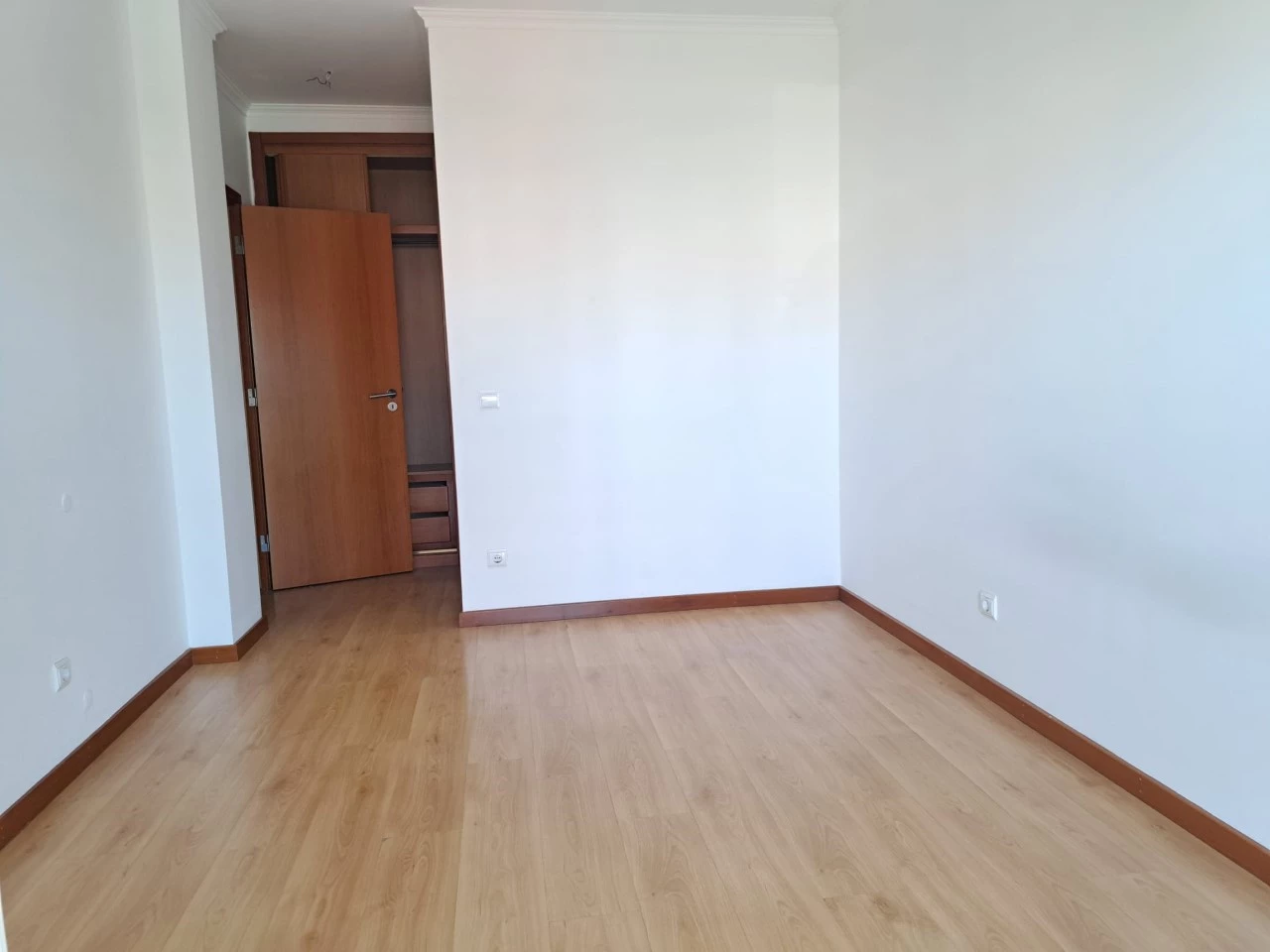 quarto APARTAMENTO COM VISTA SOBRE A CIDADE DE CALDAS DA RAINHA
