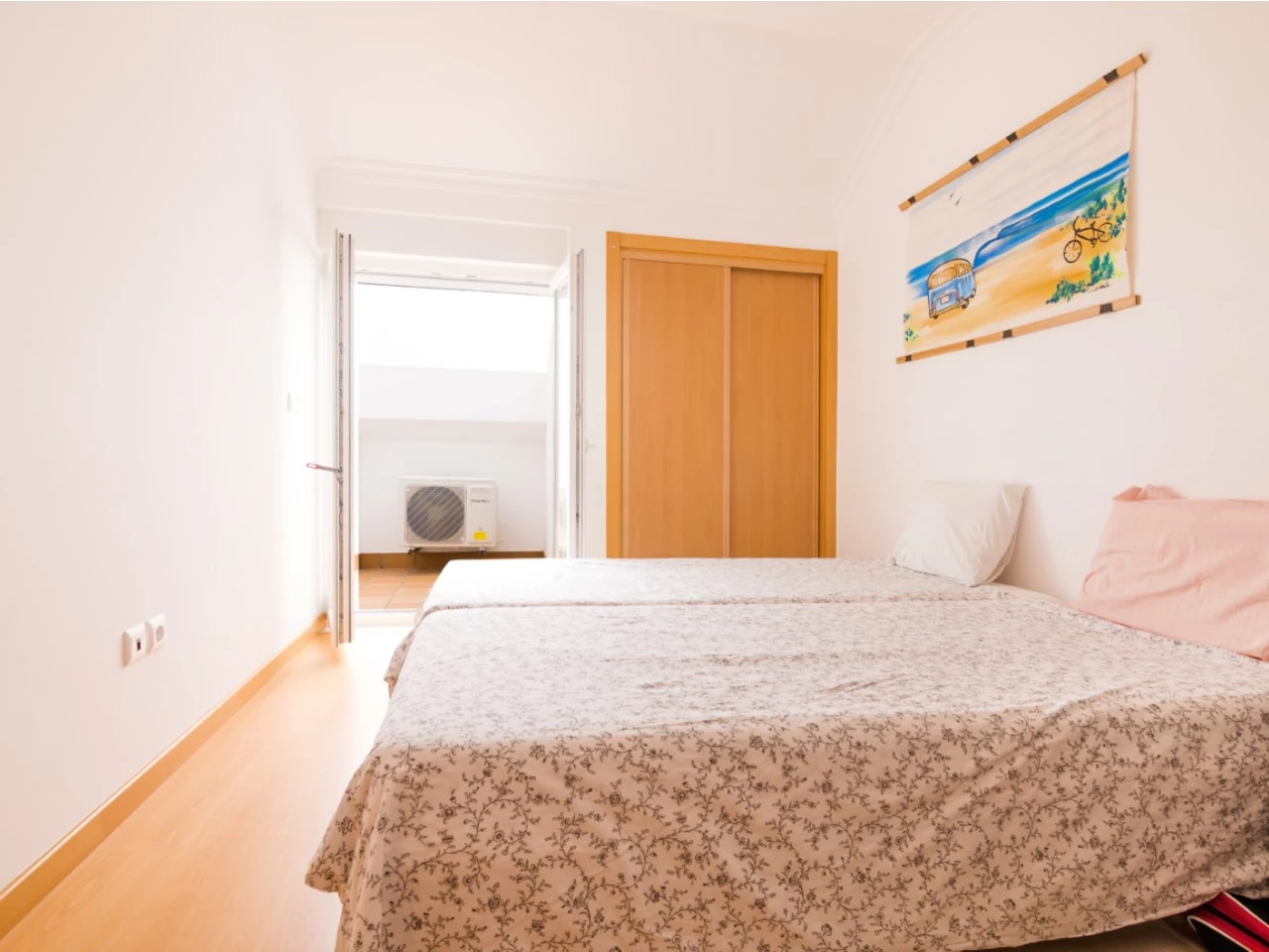 quarto2 APARTAMENTO NO BALEAL A APENAS 350 METROS DO MAR