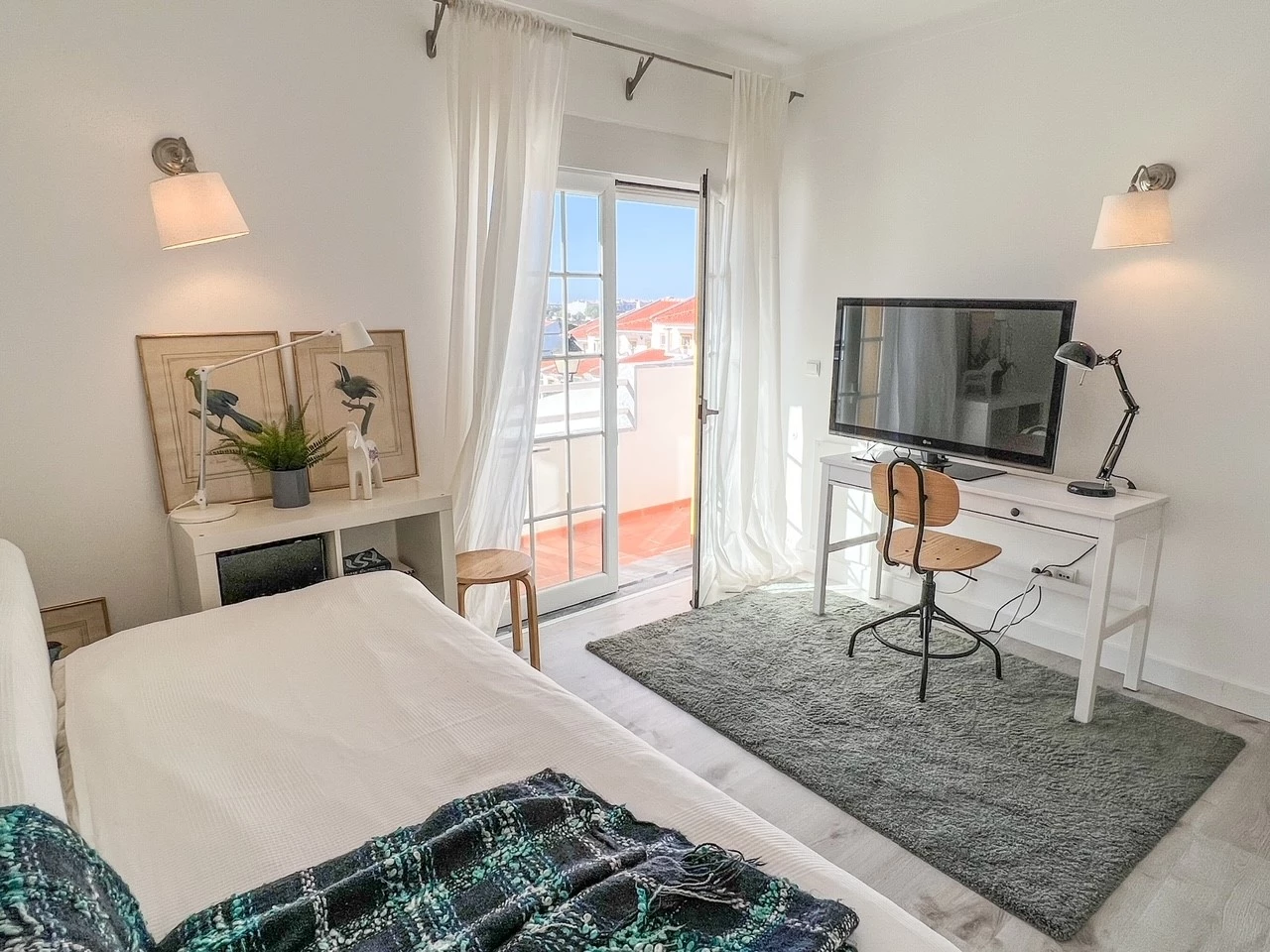 quarto_tv2 MORADIA T3+1 NO PRAIA D’EL REY BEACH & GOLF RESORT – ÓBIDOS