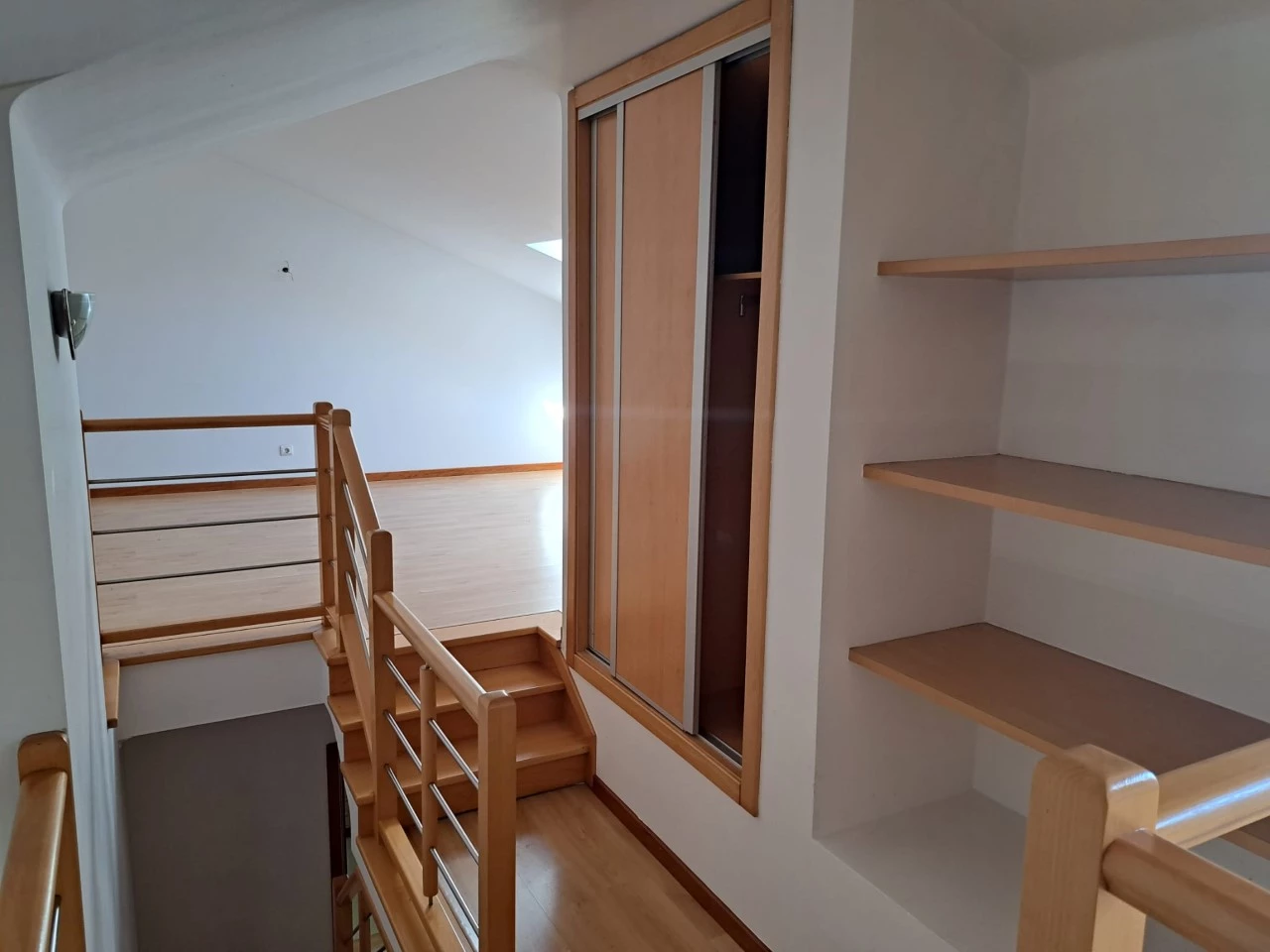 sotao3 APARTAMENTO COM VISTA SOBRE A CIDADE DE CALDAS DA RAINHA