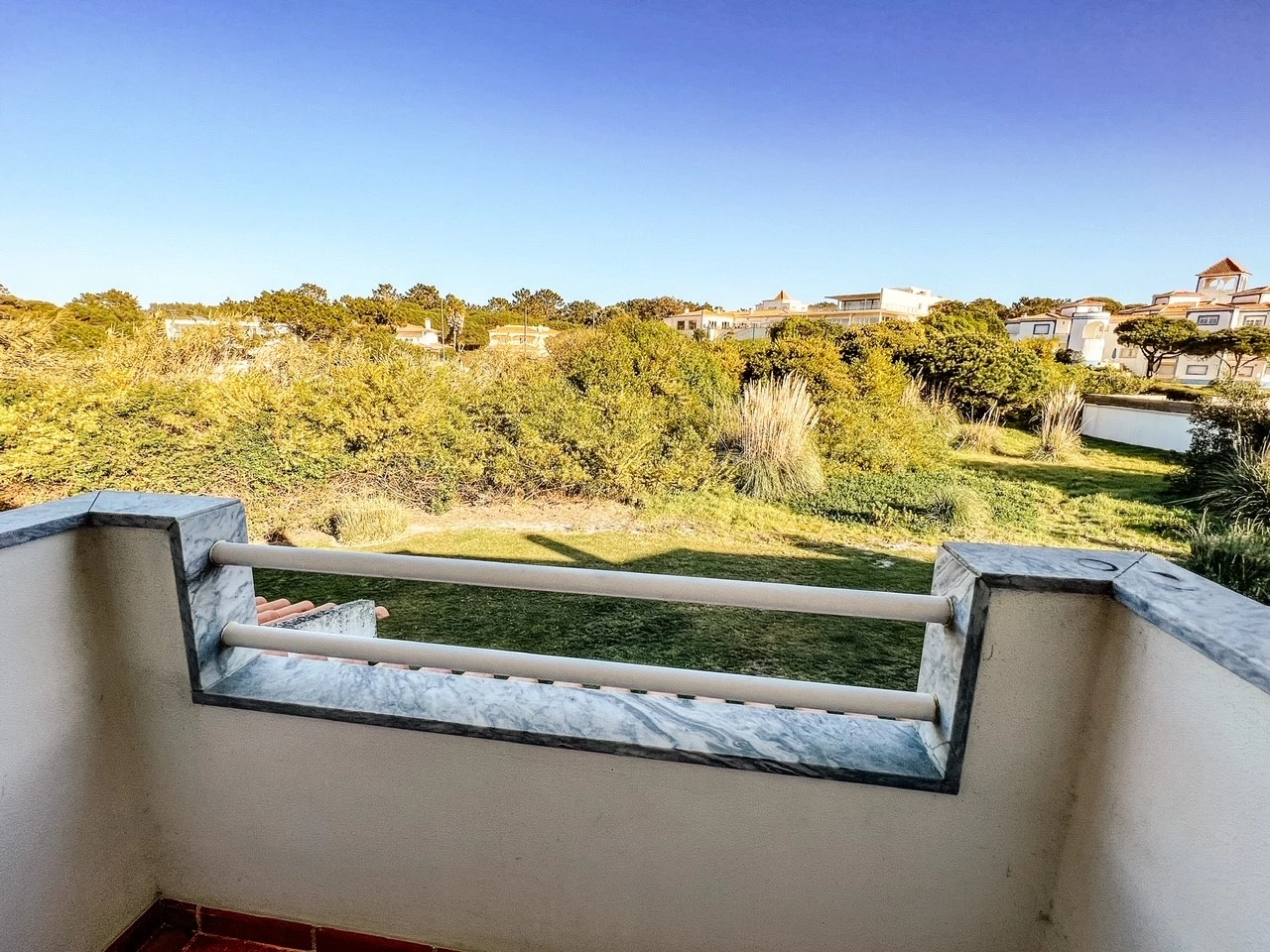 visão_varanda MORADIA T3+1 NO PRAIA D’EL REY BEACH & GOLF RESORT – ÓBIDOS