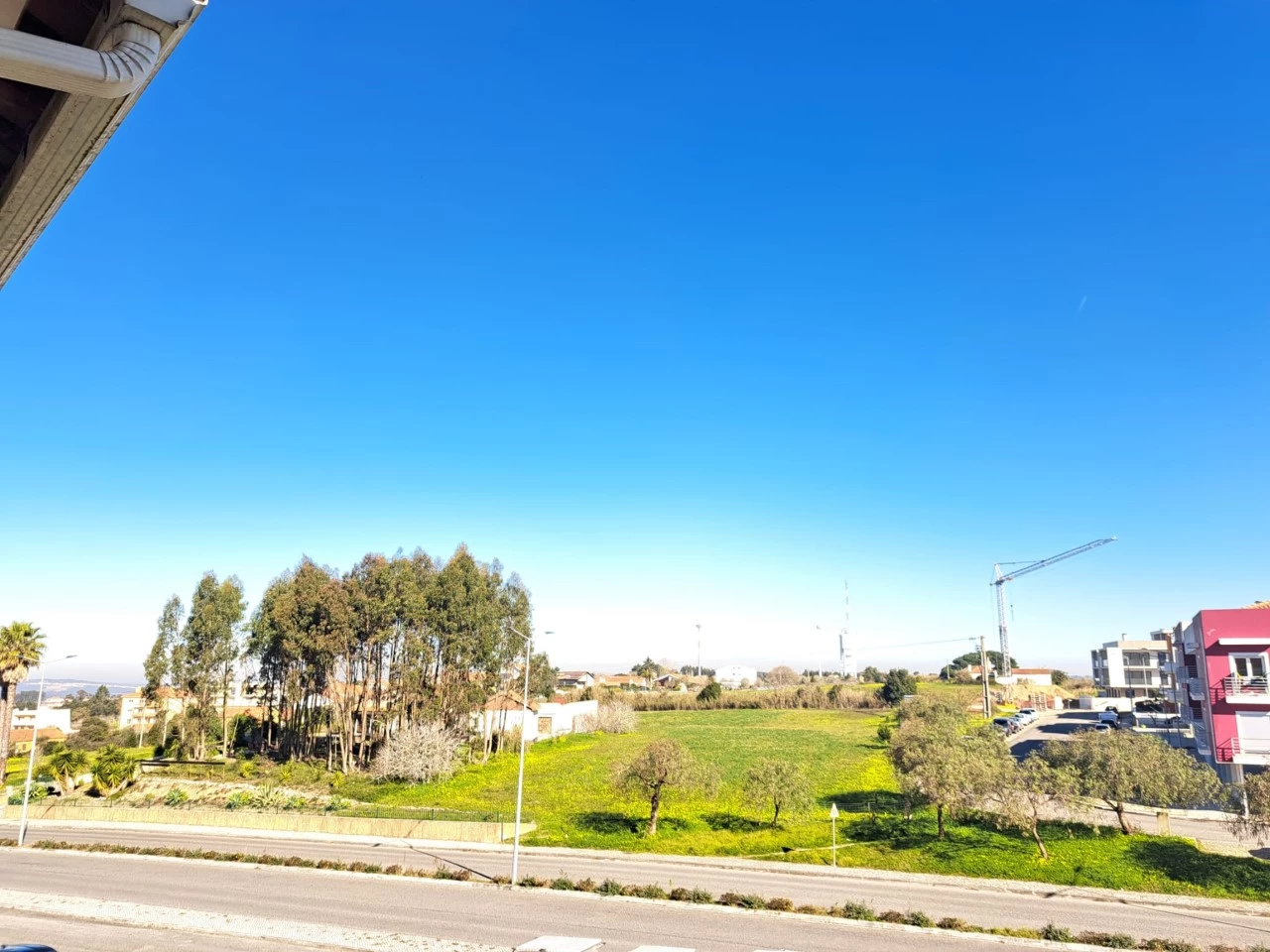 vista4 APARTAMENTO COM VISTA SOBRE A CIDADE DE CALDAS DA RAINHA