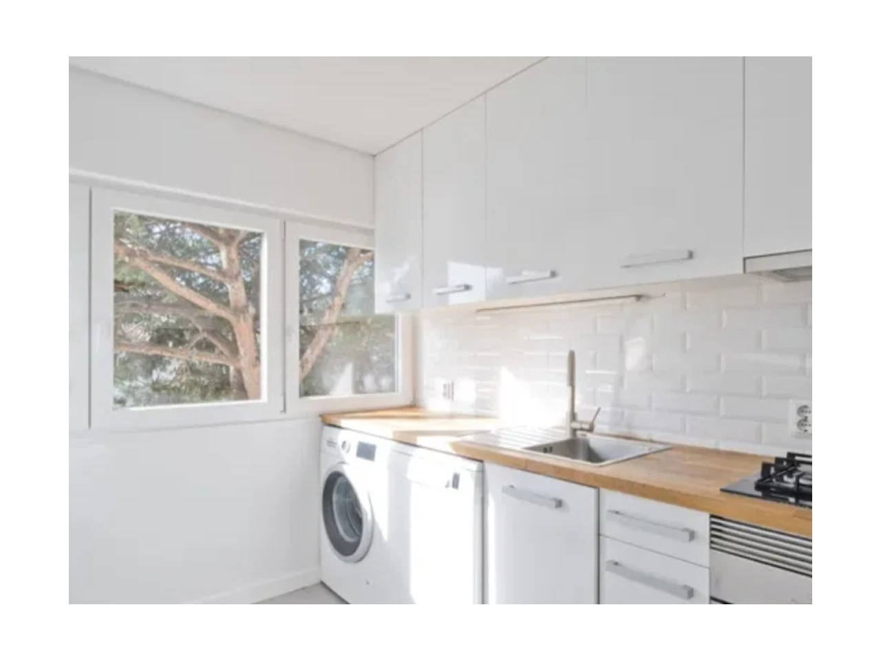 PRO – BL826 – 4 APARTAMENTO T3 EM OEIRAS TOTALMENTE RENOVADO