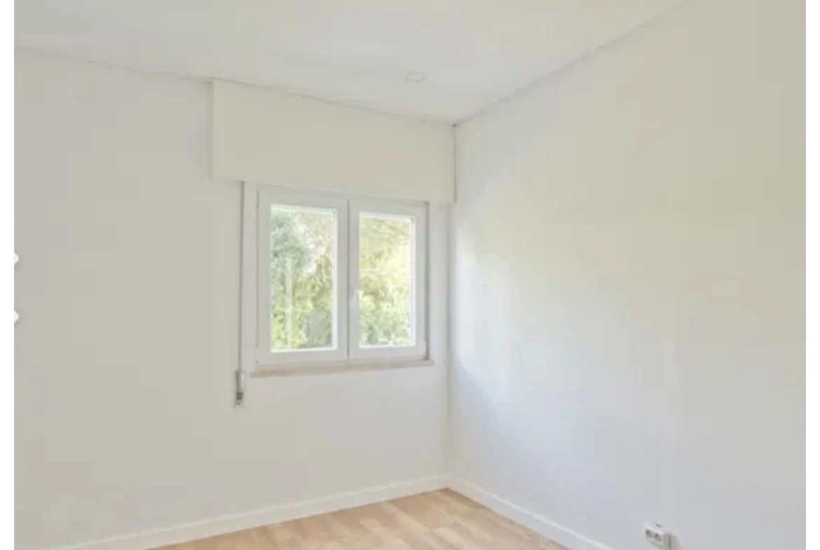 APARTAMENTO T3 EM OEIRAS TOTALMENTE RENOVADO