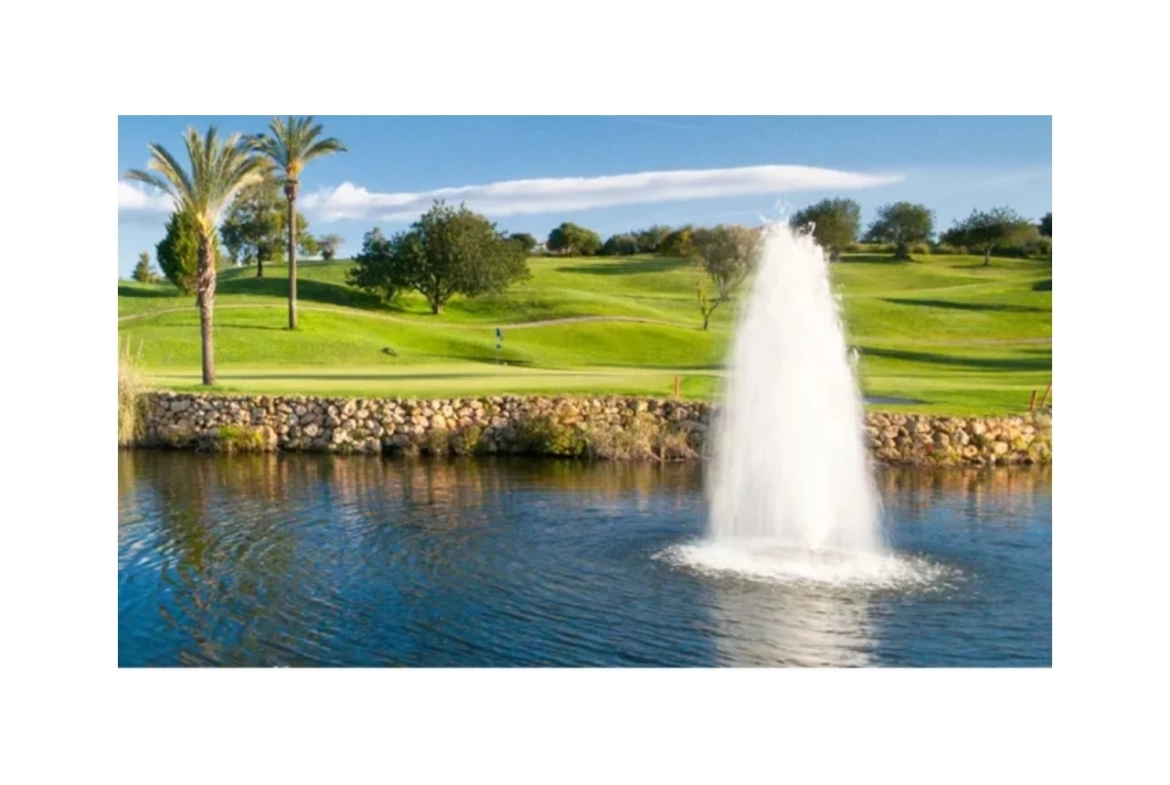 MORADIA COM PISCINA EM GOLFE RESORT- ALGARVE