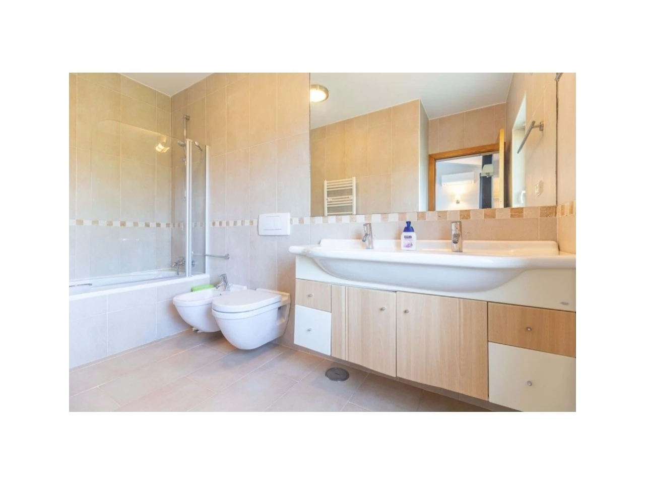MORADIA COM PISCINA EM GOLFE RESORT- ALGARVE