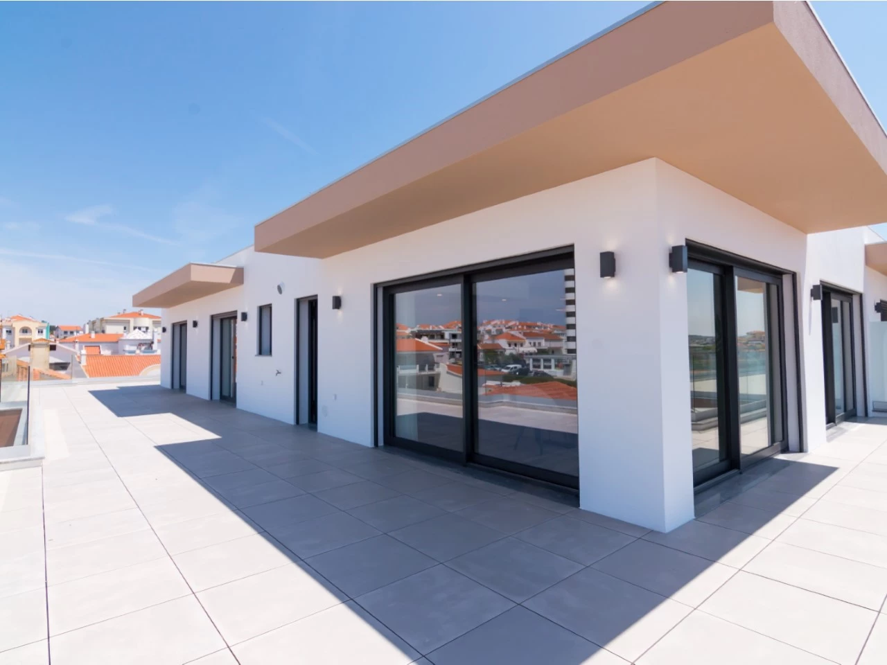 ID32316d01-0000-0500-0000-0000117bd5ab APTO T3 PENTHOUSE – PRAIA DA AREIA BRANCA – LOURINHÃ – LISBOA