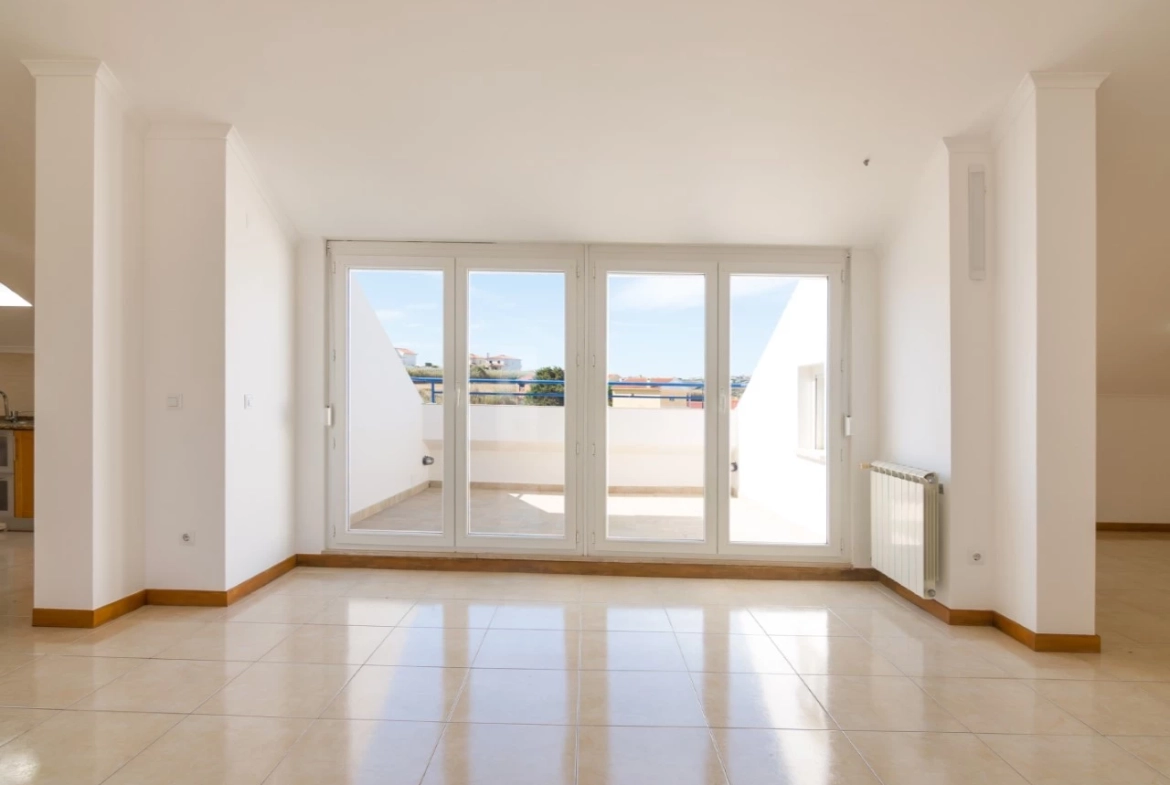APARTAMENTO NO CENTRO DA LOURINHÃ