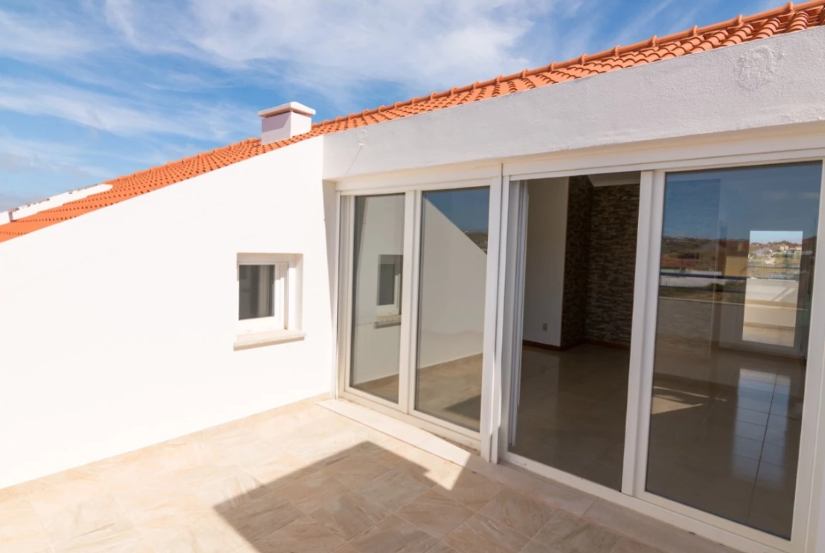 APARTAMENTO NO CENTRO DA LOURINHÃ