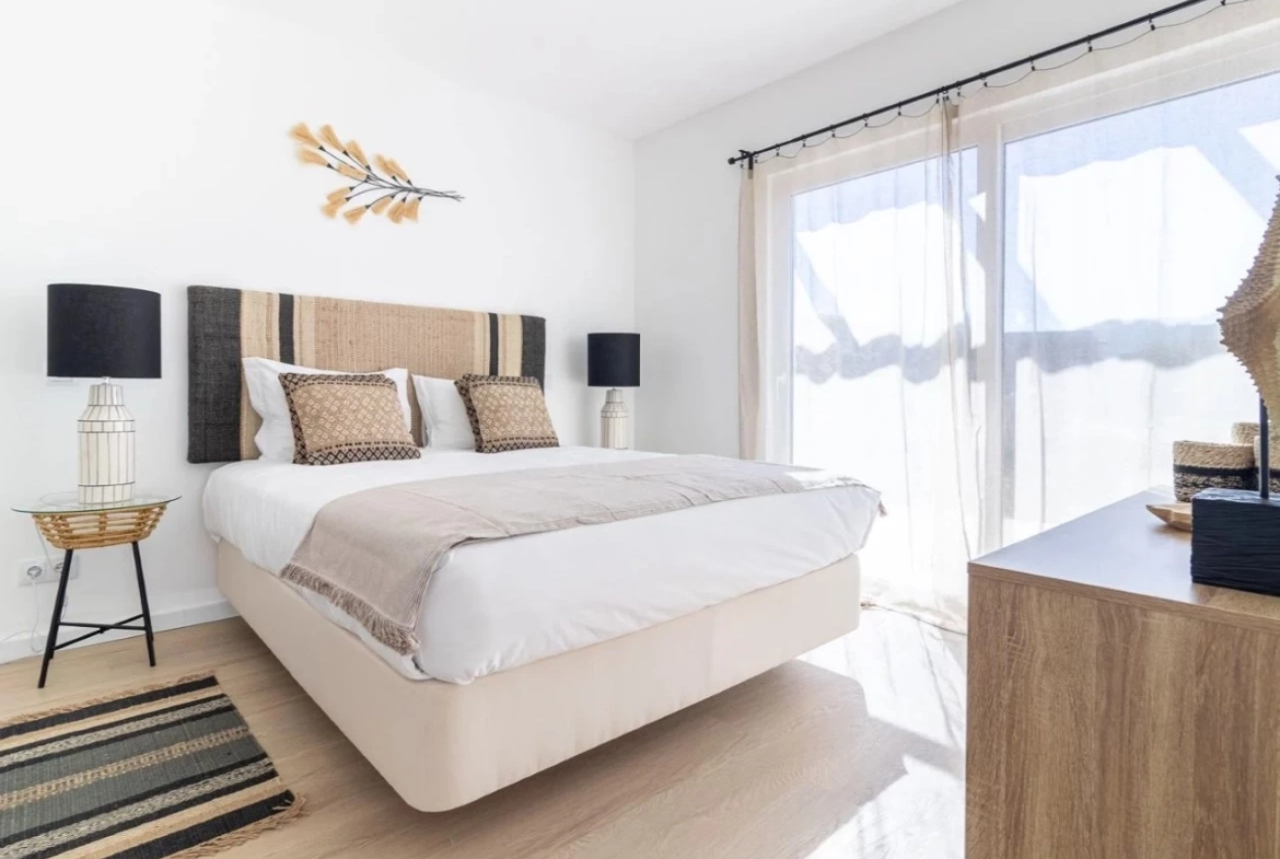 APARTAMENTO EM RESORT DE LUXO NO CARVOEIRO – ALGARVE