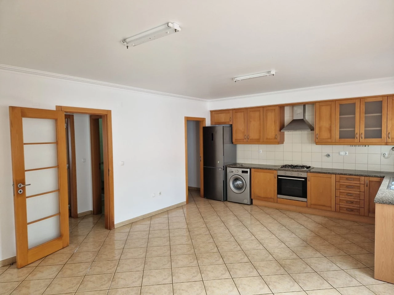 08IDa76e7101-0000-0500-0000-000011f19f78 MORADIA DE 4 QUARTOS PERTO DAS PRAIAS – LOURINHÃ