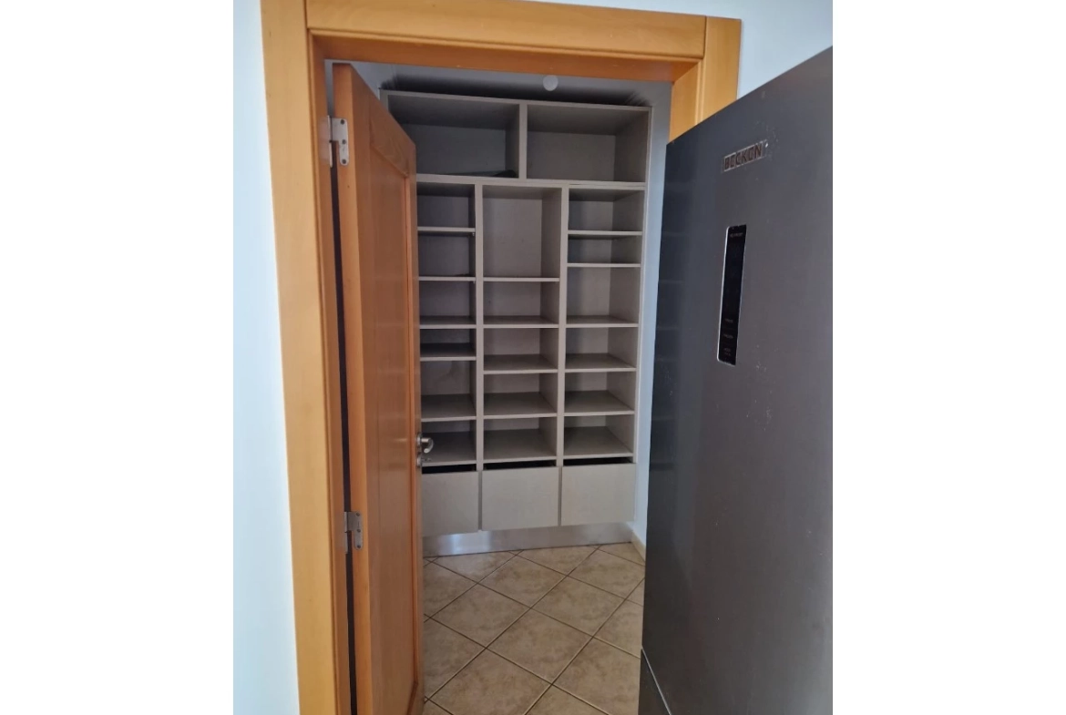 MORADIA DE 4 QUARTOS PERTO DAS PRAIAS – LOURINHÃ