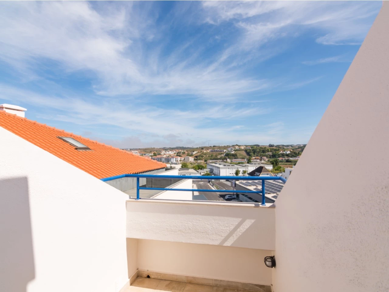 12ID78d27001-0000-0500-0000-000011f1d59c APARTAMENTO NO CENTRO DA LOURINHÃ