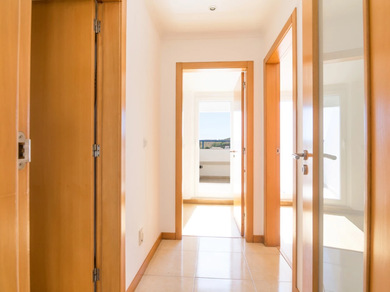 13ID78d27001-0000-0500-0000-000011f1d584 APARTAMENTO NO CENTRO DA LOURINHÃ