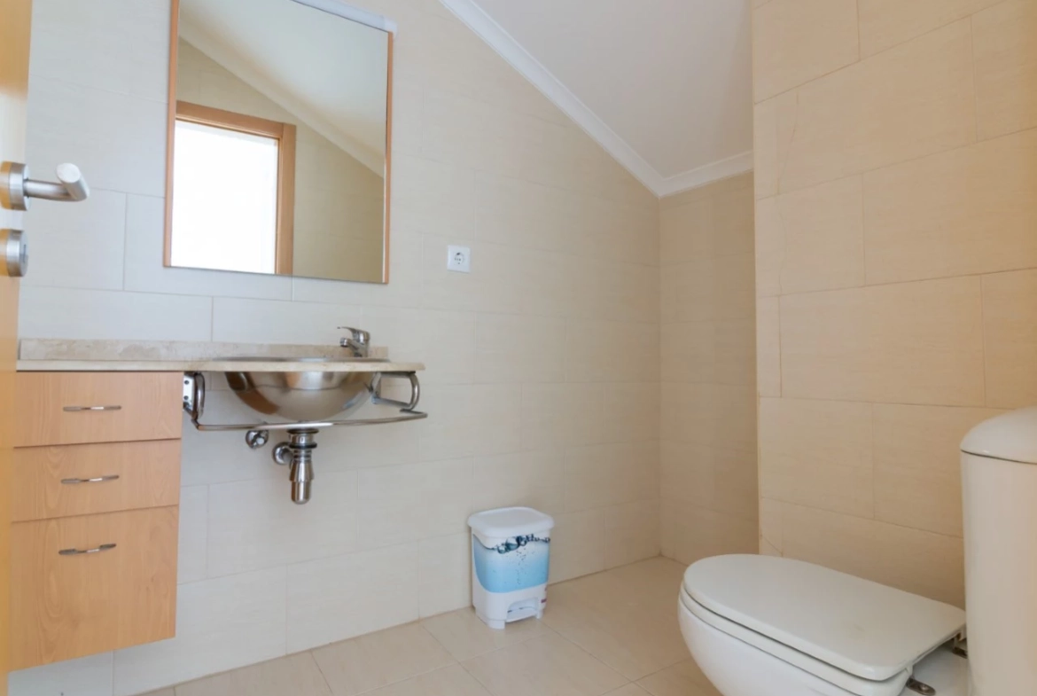 APARTAMENTO NO CENTRO DA LOURINHÃ