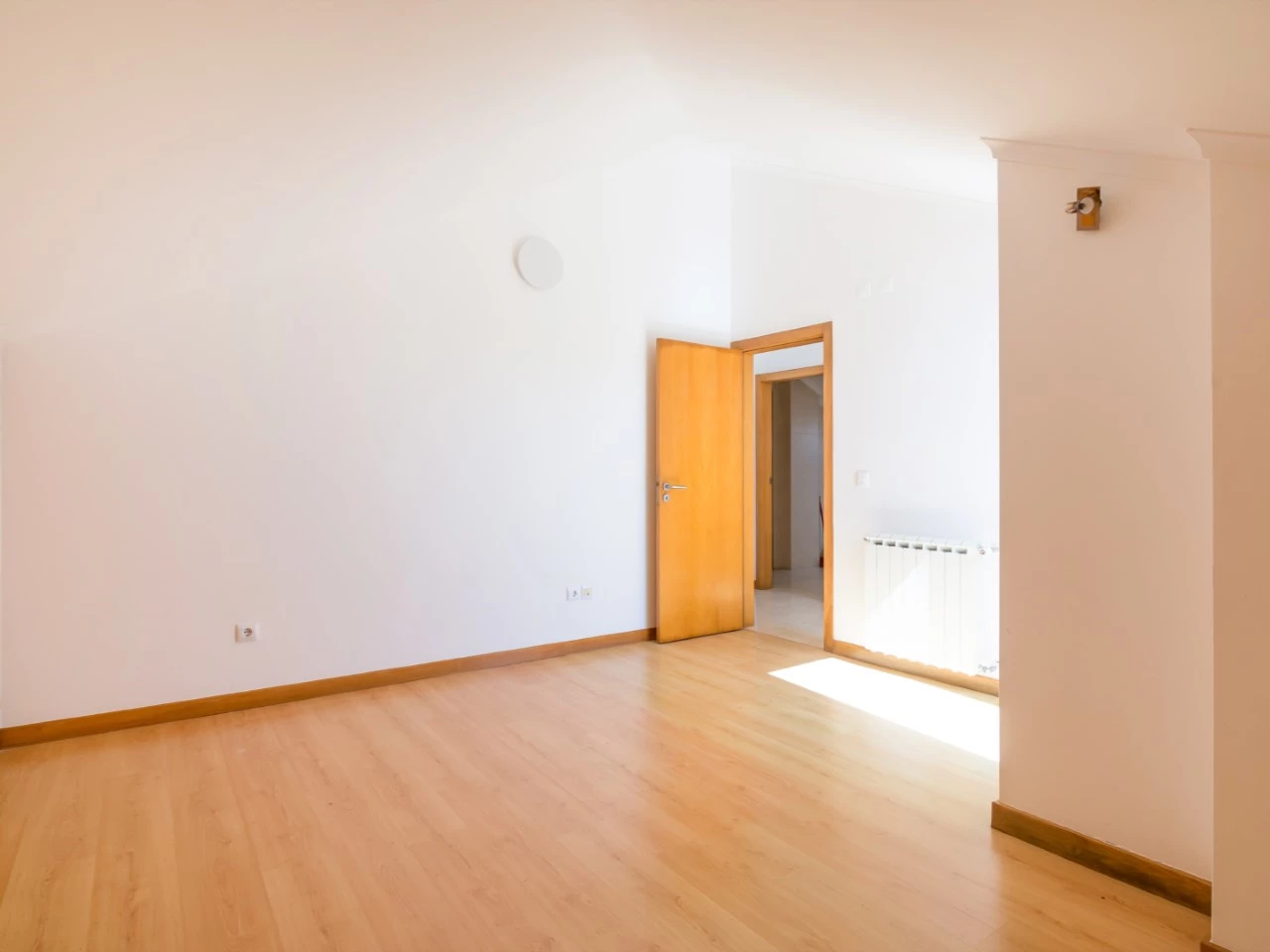 18ID78d27001-0000-0500-0000-000011f1d58f APARTAMENTO NO CENTRO DA LOURINHÃ