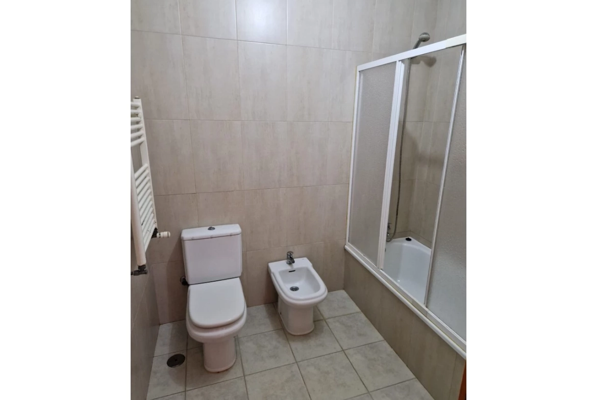 MORADIA DE 4 QUARTOS PERTO DAS PRAIAS – LOURINHÃ