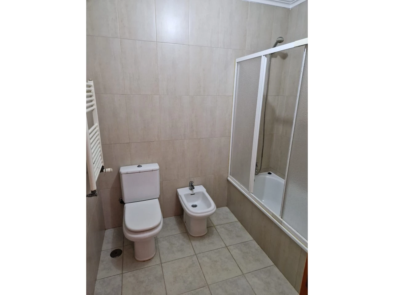 19IDa76e7101-0000-0500-0000-000011f19f64 MORADIA DE 4 QUARTOS PERTO DAS PRAIAS – LOURINHÃ