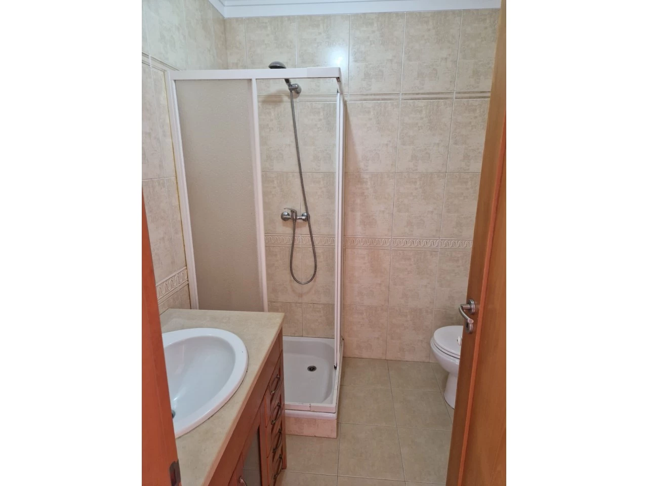 20IDa76e7101-0000-0500-0000-000011f19f65 MORADIA DE 4 QUARTOS PERTO DAS PRAIAS – LOURINHÃ
