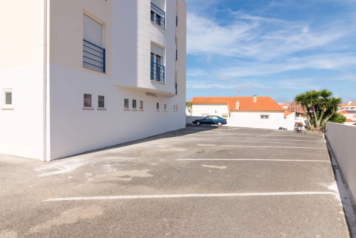 APARTAMENTO NO CENTRO DA LOURINHÃ