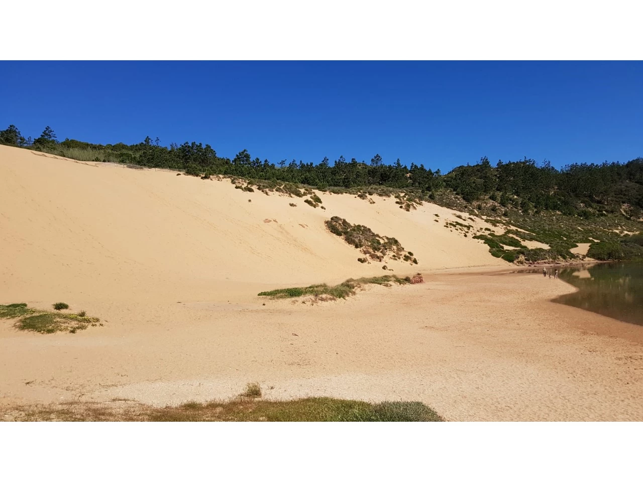 29-praia MORADIA CONTEMPORÂNEA A 10 MINUTOS A PÉ DA PRAIA DE SALIR DO PORTO