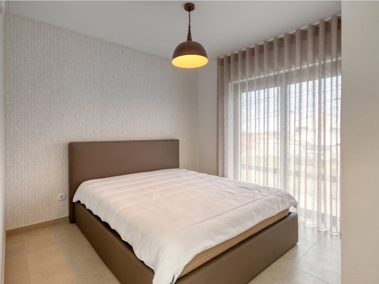 quarto1 MORADIA ENTRE AS CALDAS DA RAINHA E A VILA DE ÓBIDOS