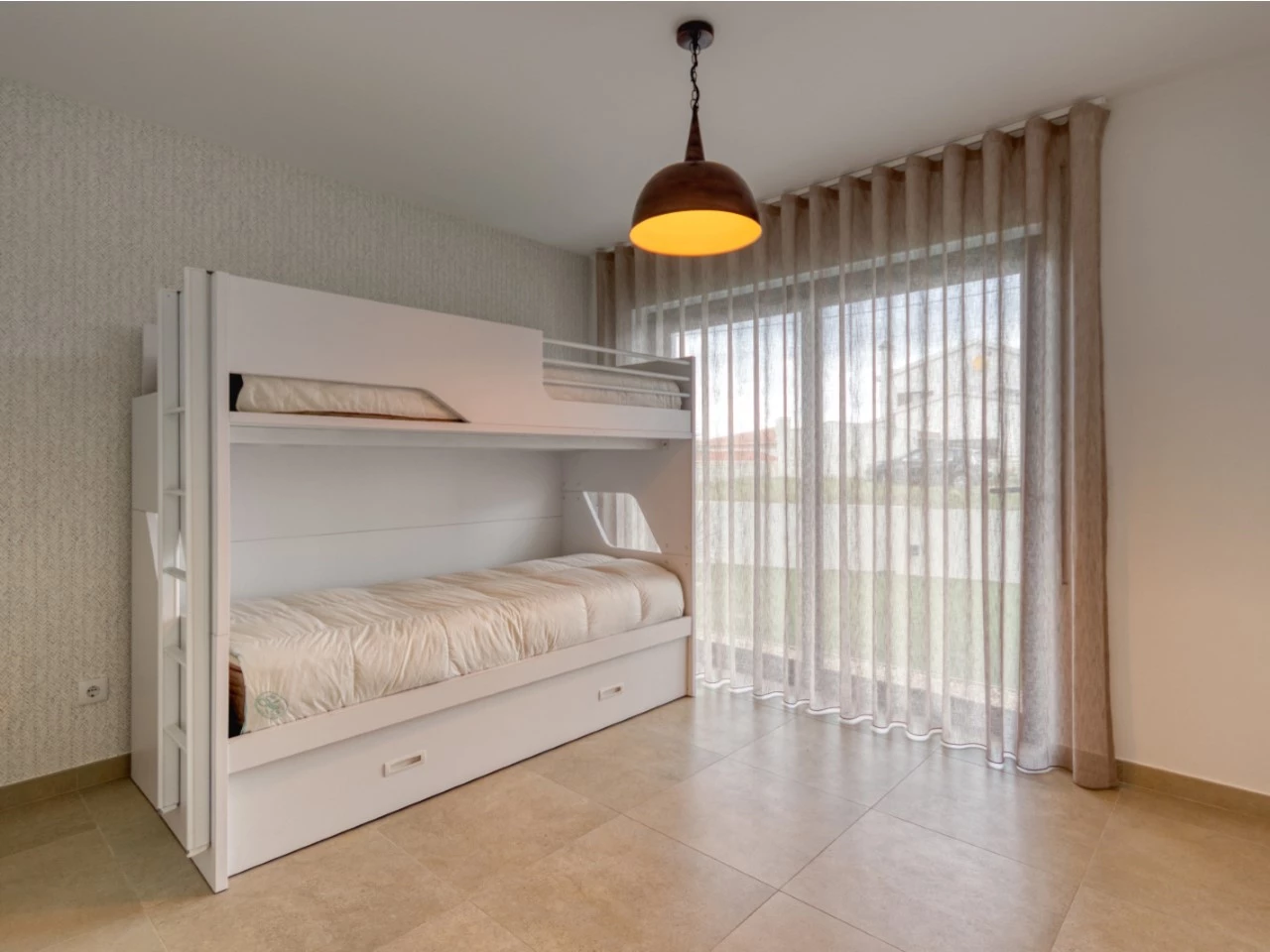 quarto2 MORADIA ENTRE AS CALDAS DA RAINHA E A VILA DE ÓBIDOS