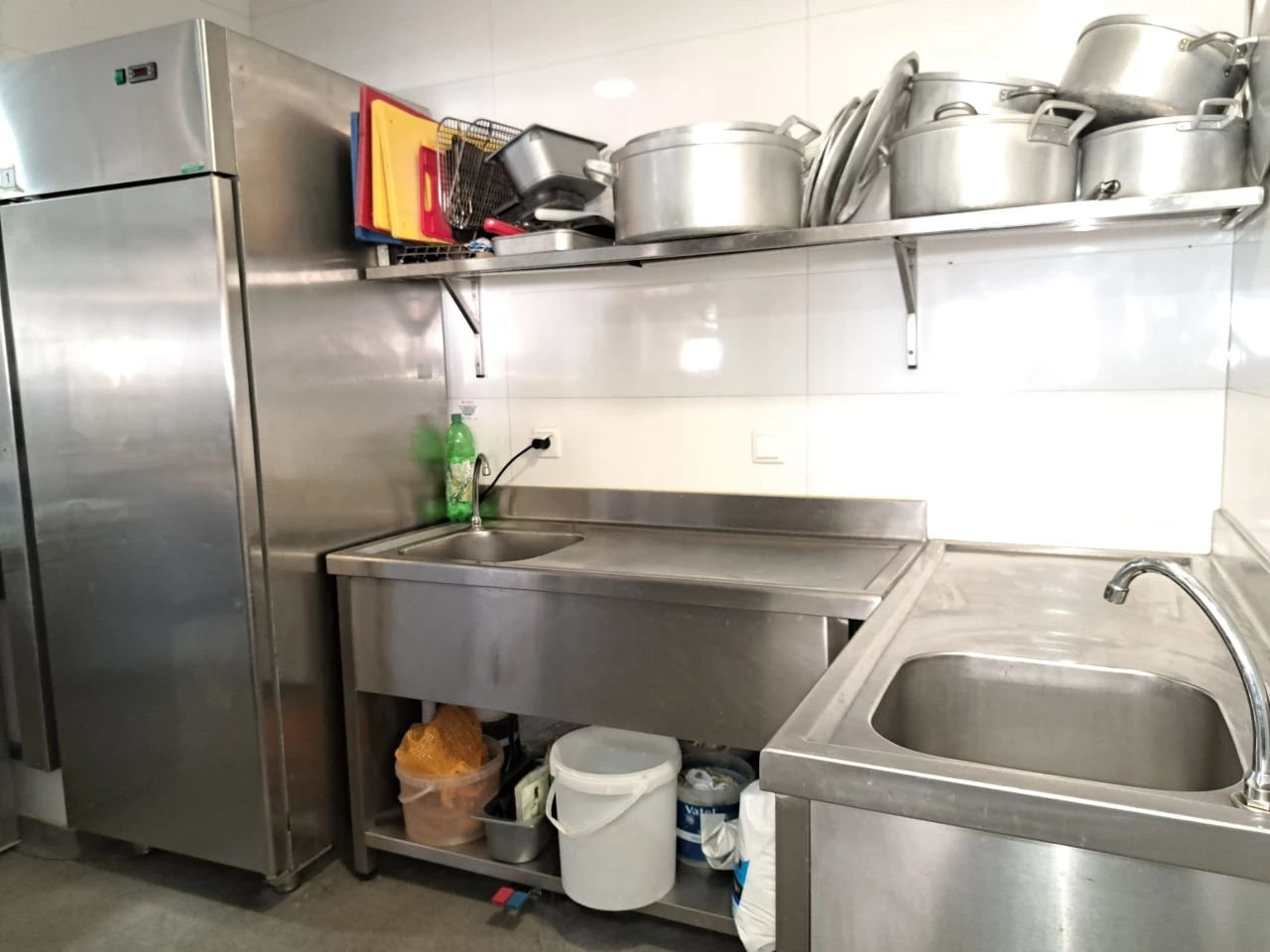 17 RESTAURANTE COM UMA LOCALIZAÇÃO EXCECIONAL NA PRAIA DA CONSOLAÇÃO – PENICHE