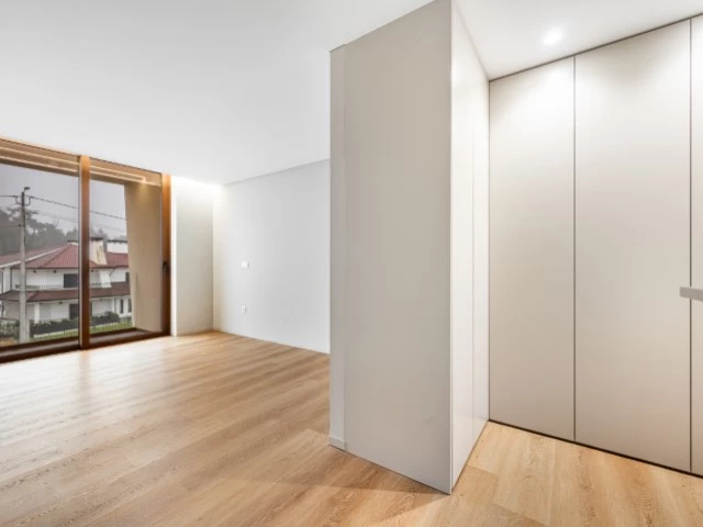 MORADIAS CONTEMPORÂNEAS DE ALTA QUALIDADE EM NOGUEIRA, LOUSADA!