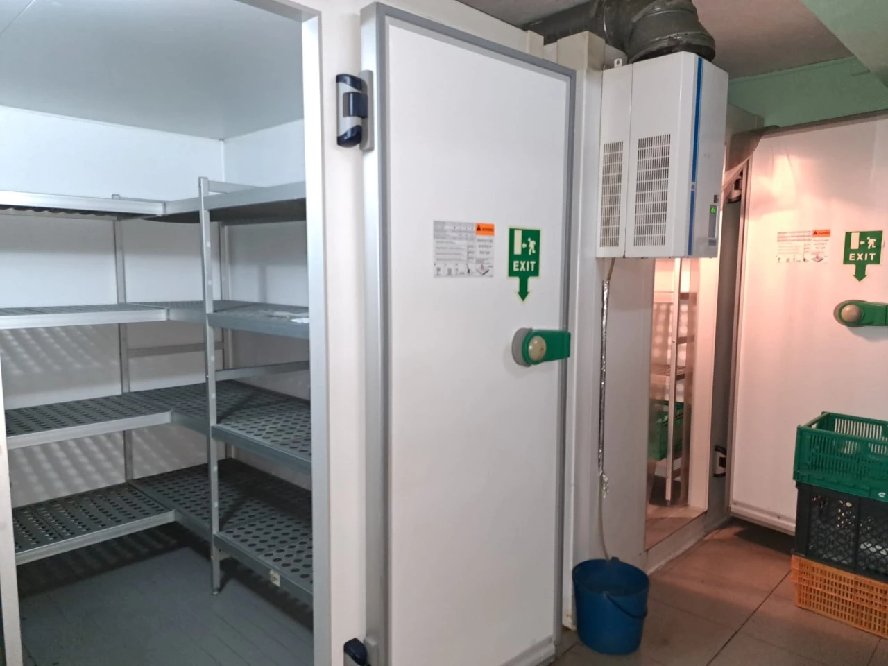 20 RESTAURANTE COM UMA LOCALIZAÇÃO EXCECIONAL NA PRAIA DA CONSOLAÇÃO – PENICHE