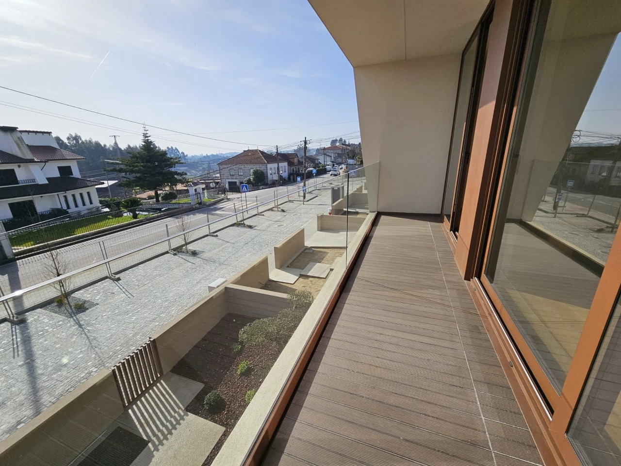 27 MORADIAS CONTEMPORÂNEAS DE ALTA QUALIDADE EM NOGUEIRA, LOUSADA!