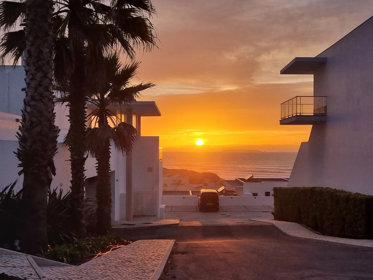 28 FASCINANTE MORADIA T4 COM VISTA MAR NA PRAIA D’EL REY, ÓBIDOS