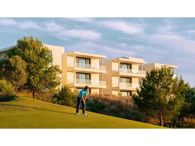 APARTAMENTO DE ALTA QUALIDADE EM RESORT GOLFE