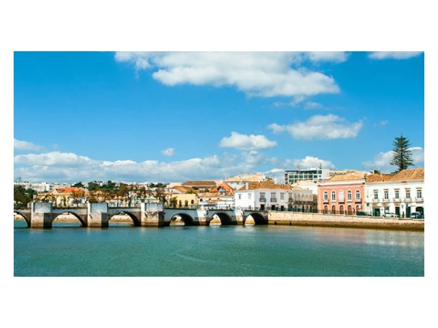 APARTAMENTO DE ALTA QUALIDADE EM RESORT GOLFE