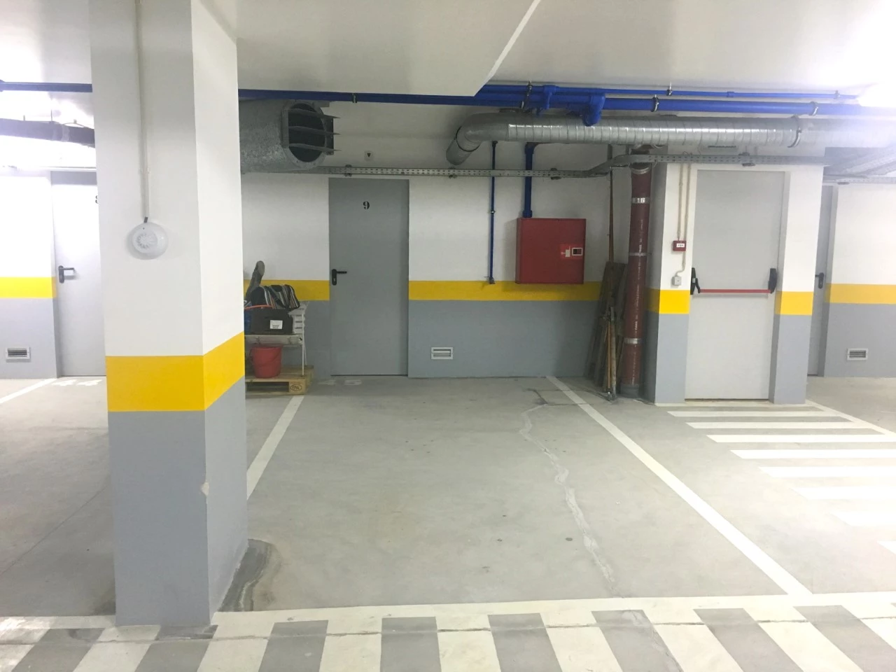 25 MORADIA EM BANDA COM 3 QUARTOS E LUGAR DE GARAGEM JUNTO À BEIRA MAR, NO PRAIA D’EL REY BEACH & GOLF RESORT, PERTO DAS PRAIAS DE PENICHE