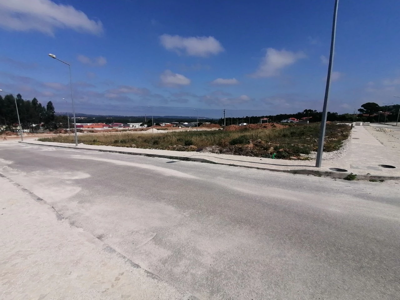 02 LOTES EM CALDAS DA RAINHA