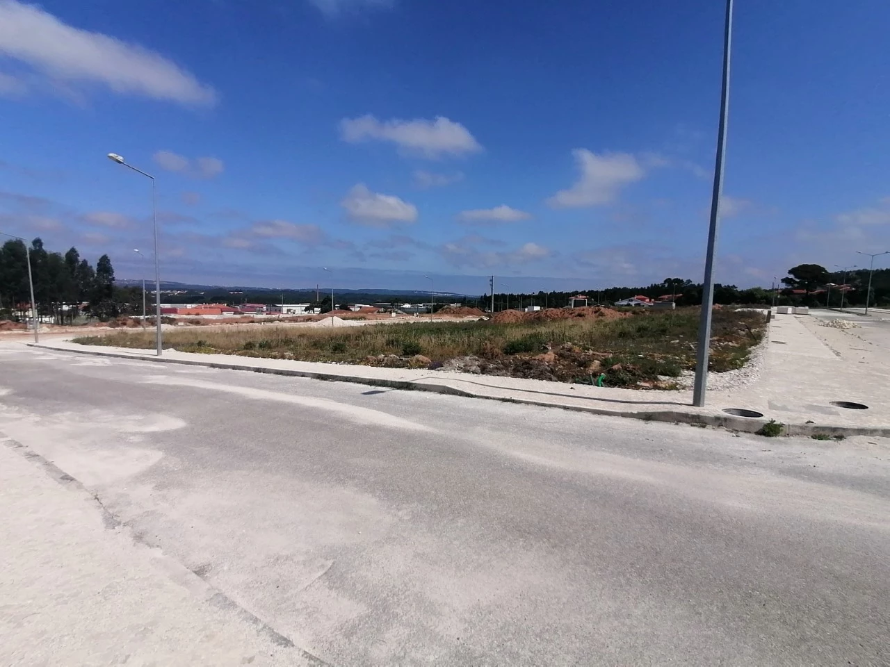 04 LOTES EM CALDAS DA RAINHA