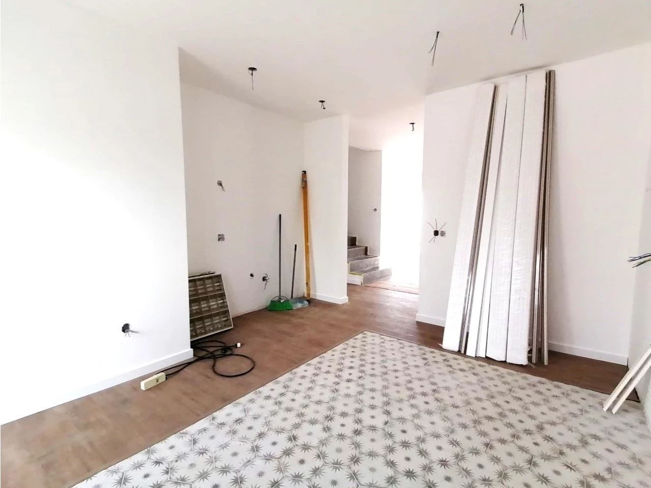 06 MORADIA NOVA A 5 MINUTOS DAS PRAIAS – PENICHE > ATOUGUIA DA BALEIA